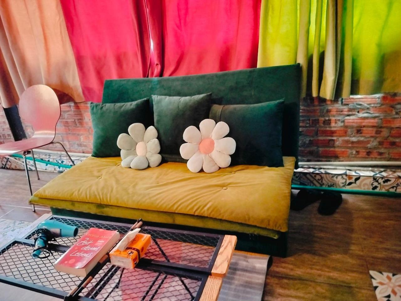 Cozy Fun Homestay 16 Hanoi Exterior photo