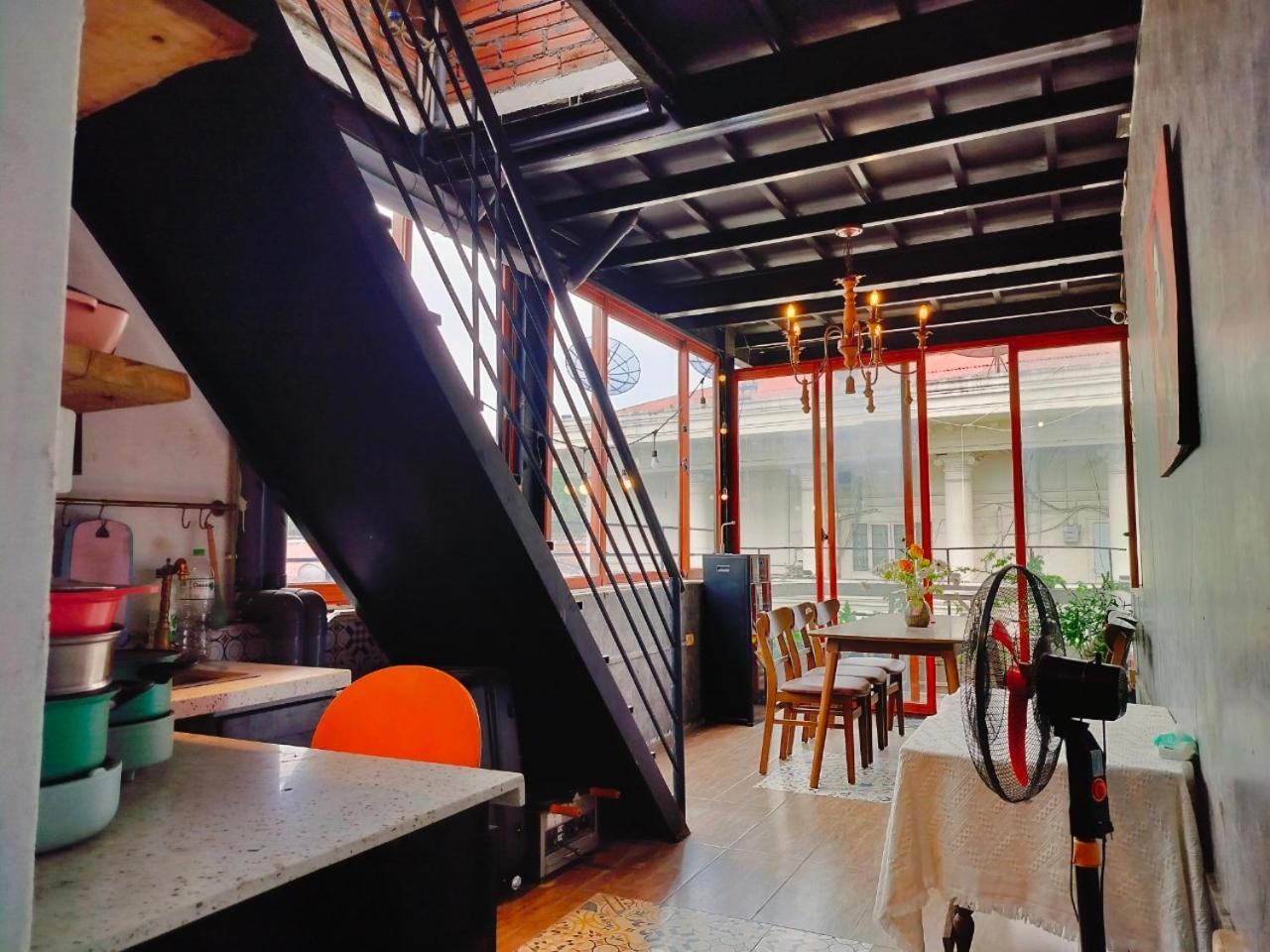 Cozy Fun Homestay 16 Hanoi Exterior photo