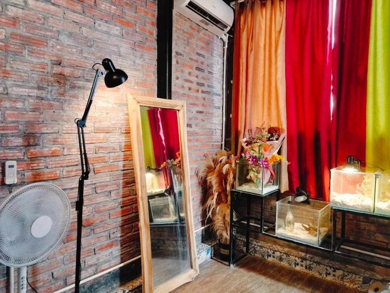 Cozy Fun Homestay 16 Hanoi Exterior photo